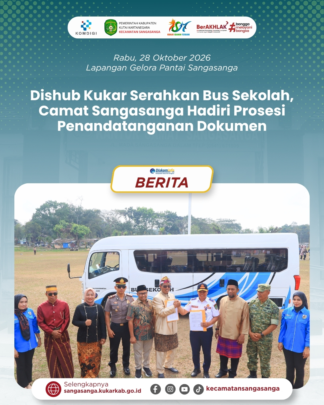 Dishub Kukar Serahkan Bus Sekolah, Camat Sangasanga Hadiri Prosesi Penandatanganan Dokumen